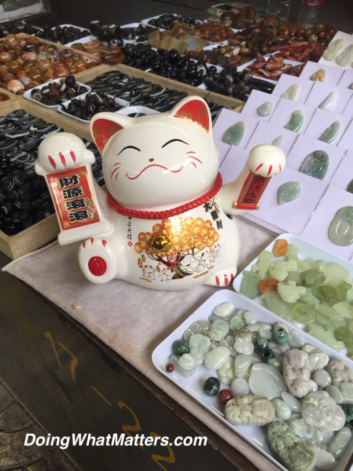 Fortune kitty at the flea market in Beijing.